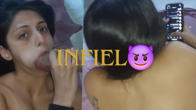 I Take My Friend Who Is Unfaithful To Her Friend And He Sends Her Message - Cornudo - Unfaithful - Cheating